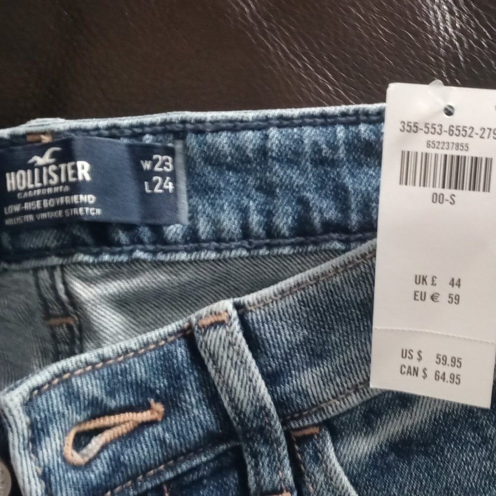Hollister California low-rise boyfriend jeans vintage stretch w23 L24
